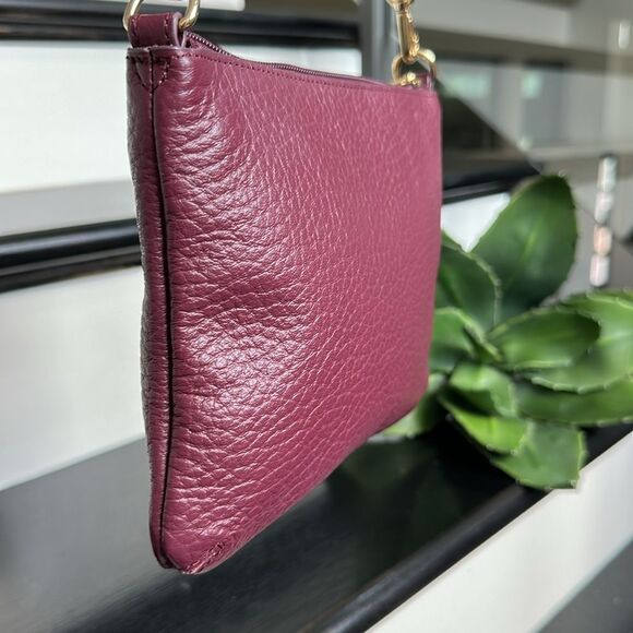 Lodis Genuine Leather Burgundy Shoulder Purse Like New, Pebbled - Picture 5 of 9